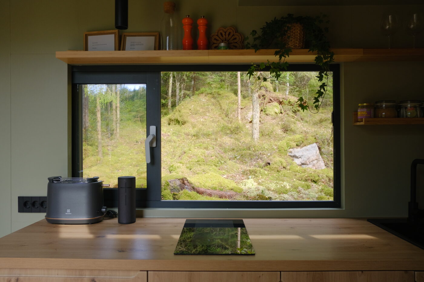 Remote cabin vs hotel